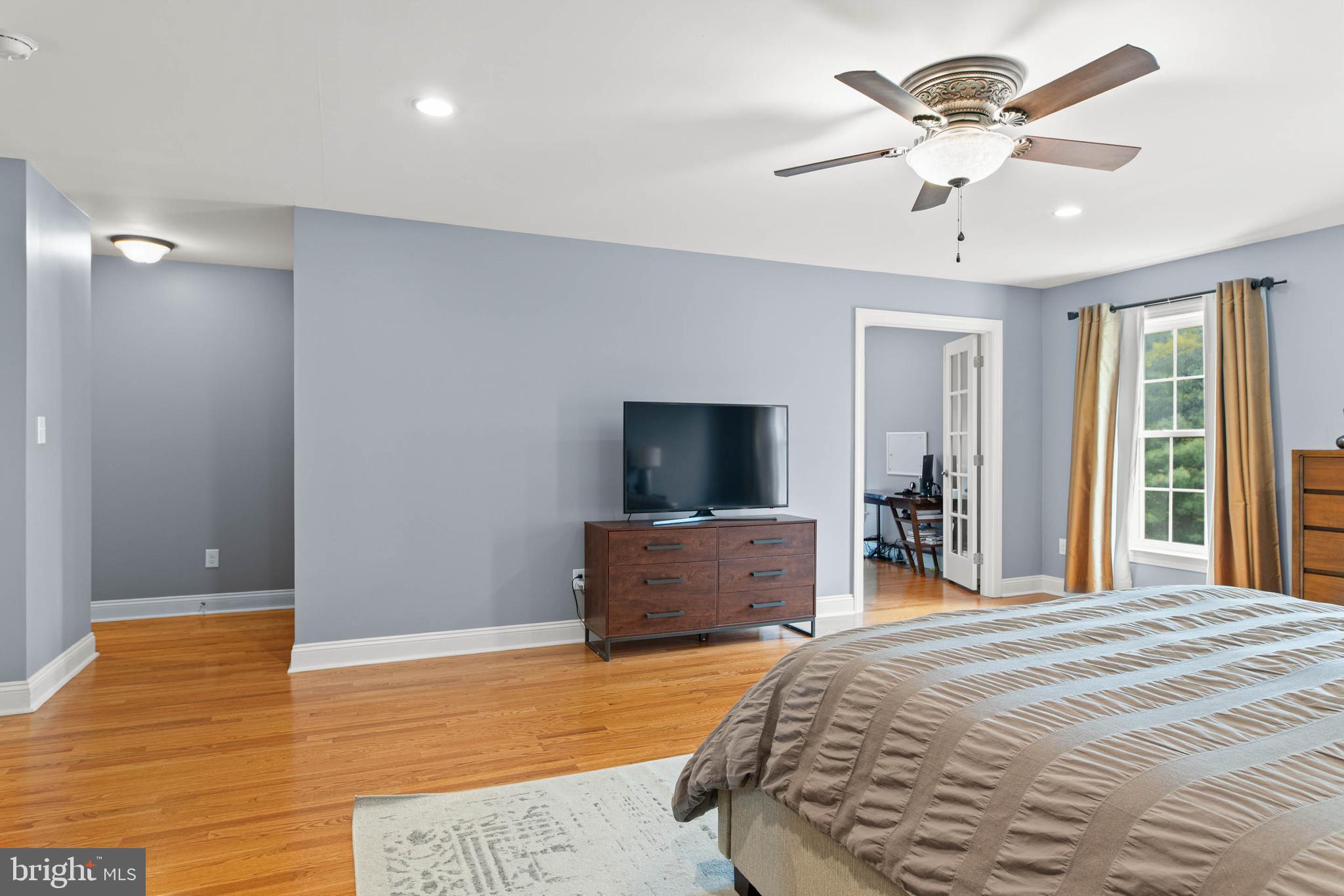 134 CARRIAGE COURT