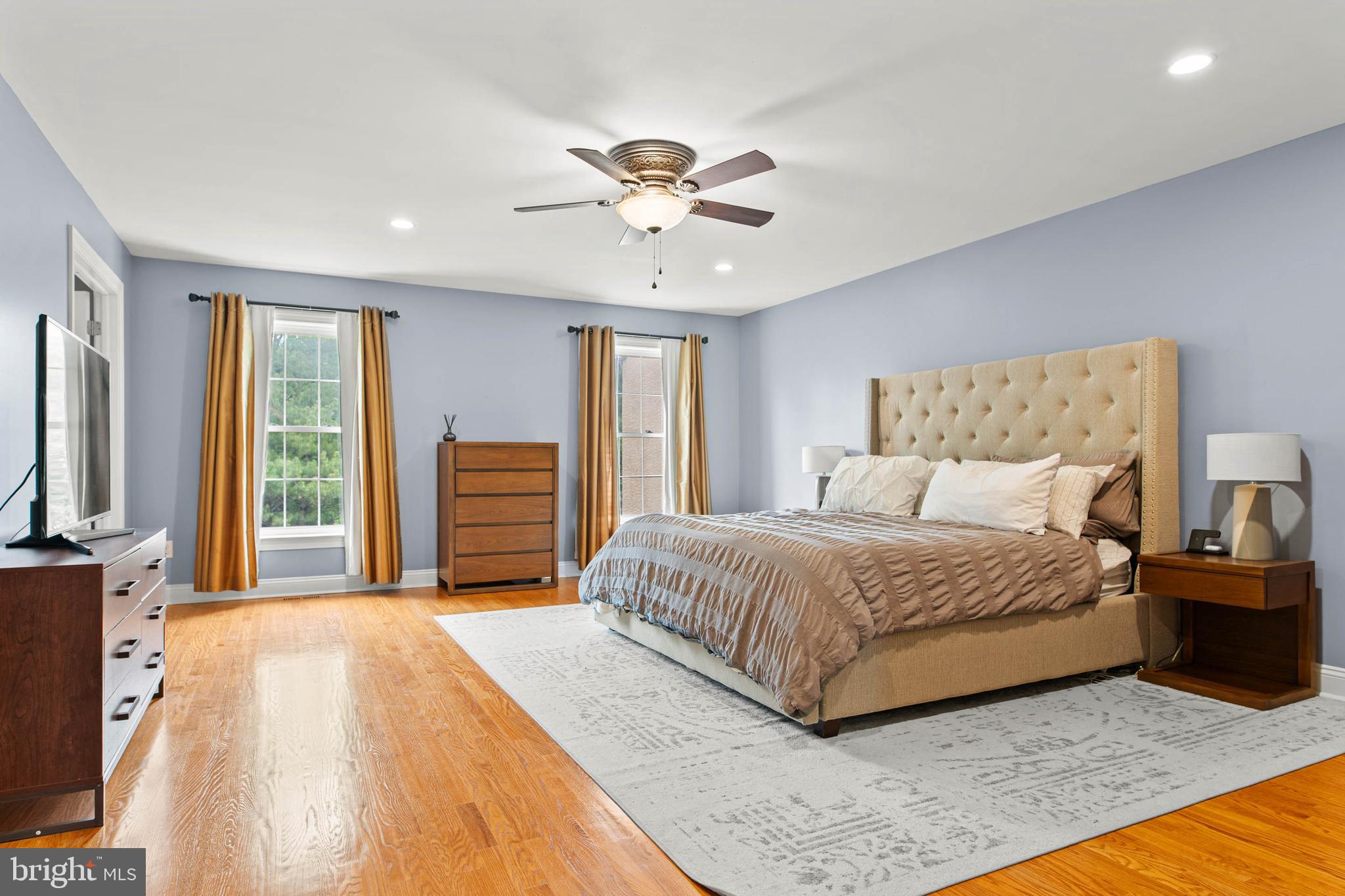 134 CARRIAGE COURT
