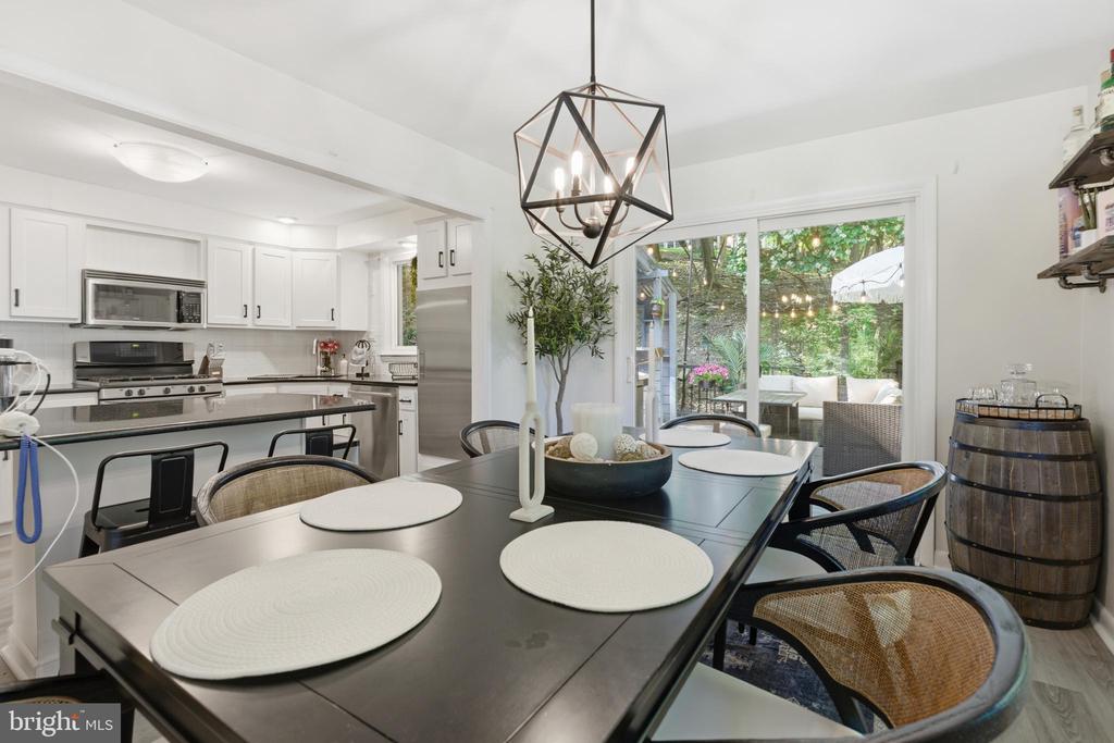582 FOREST ROAD