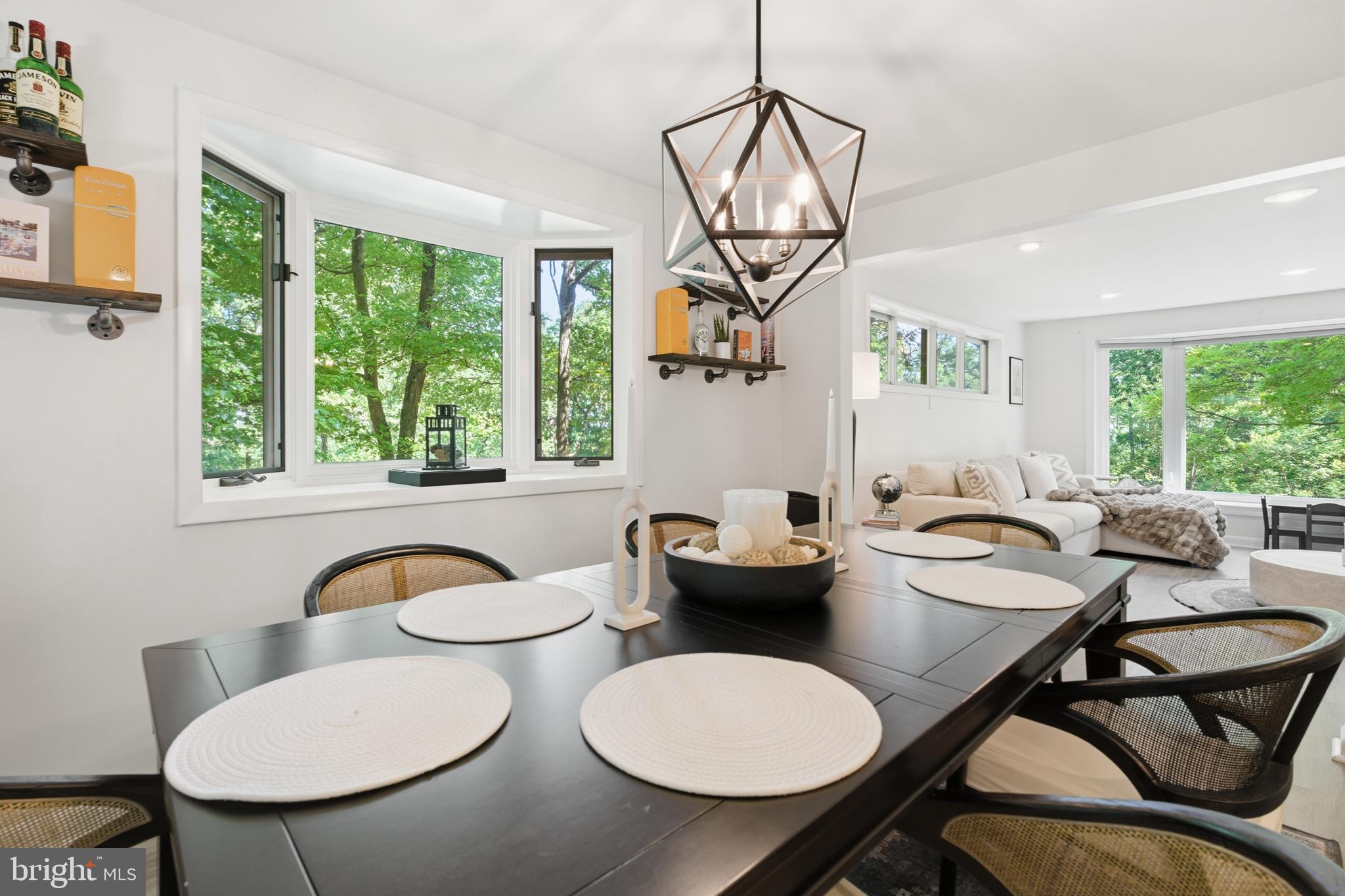 582 FOREST ROAD