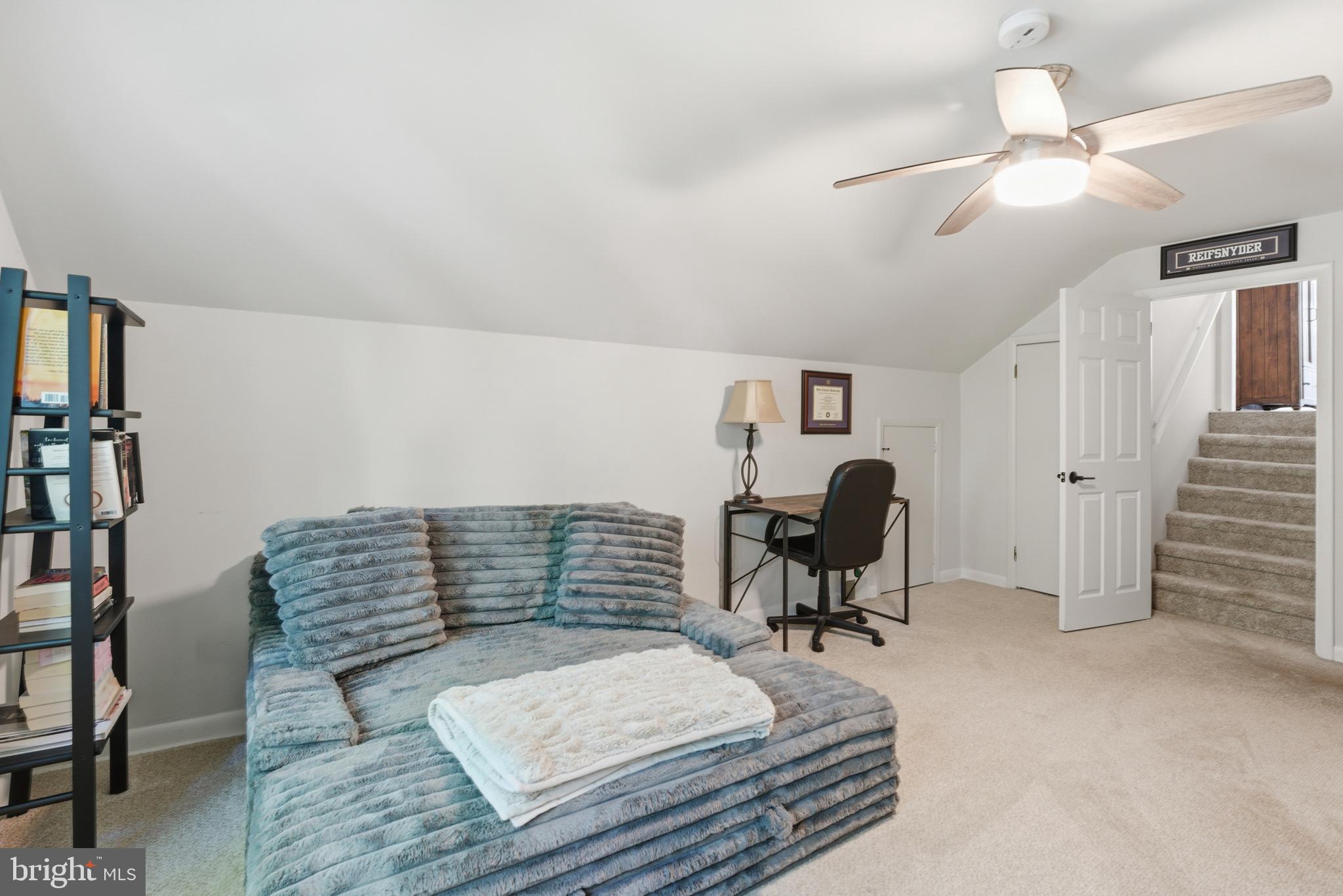 582 FOREST ROAD
