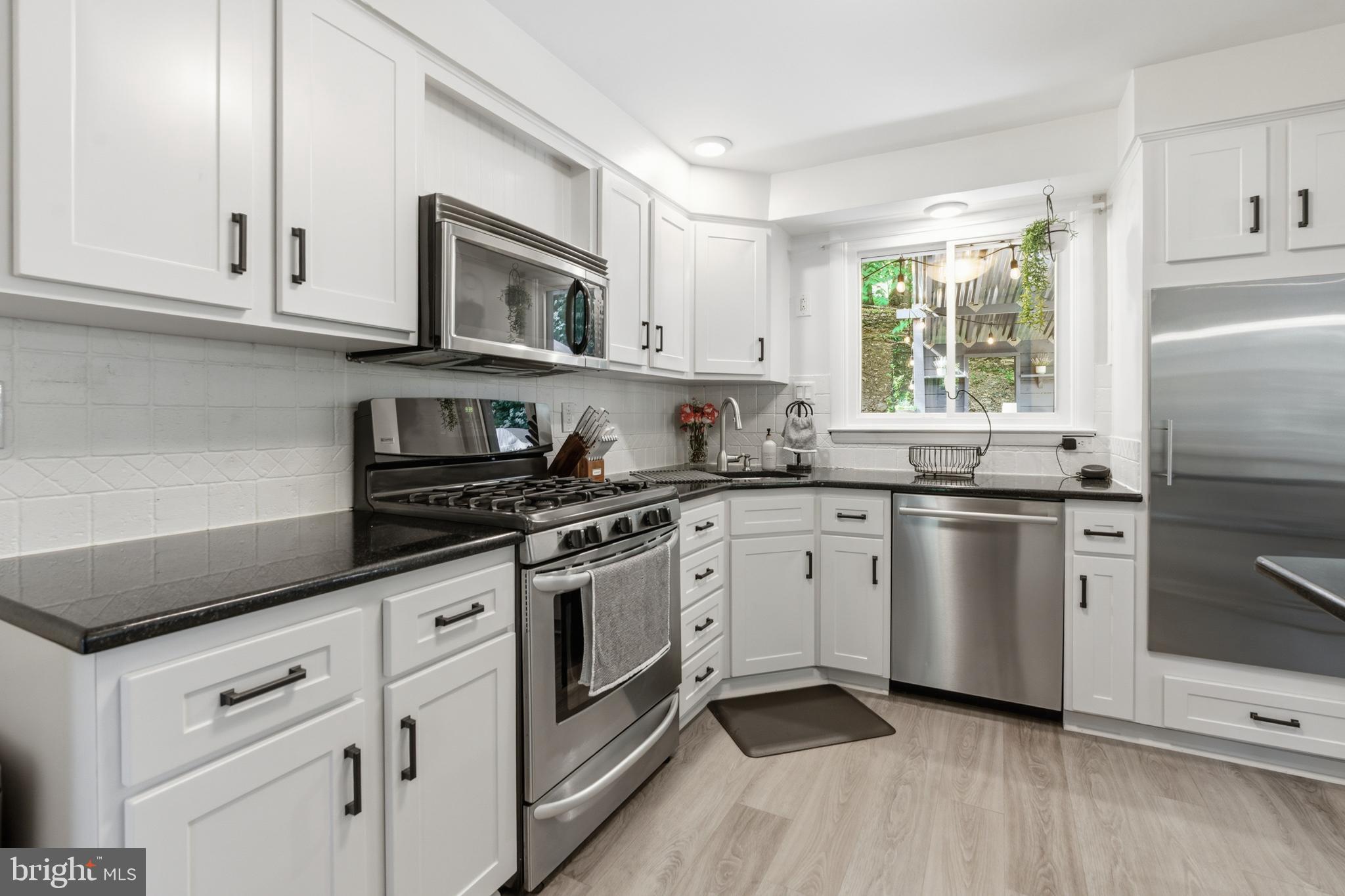 582 FOREST ROAD