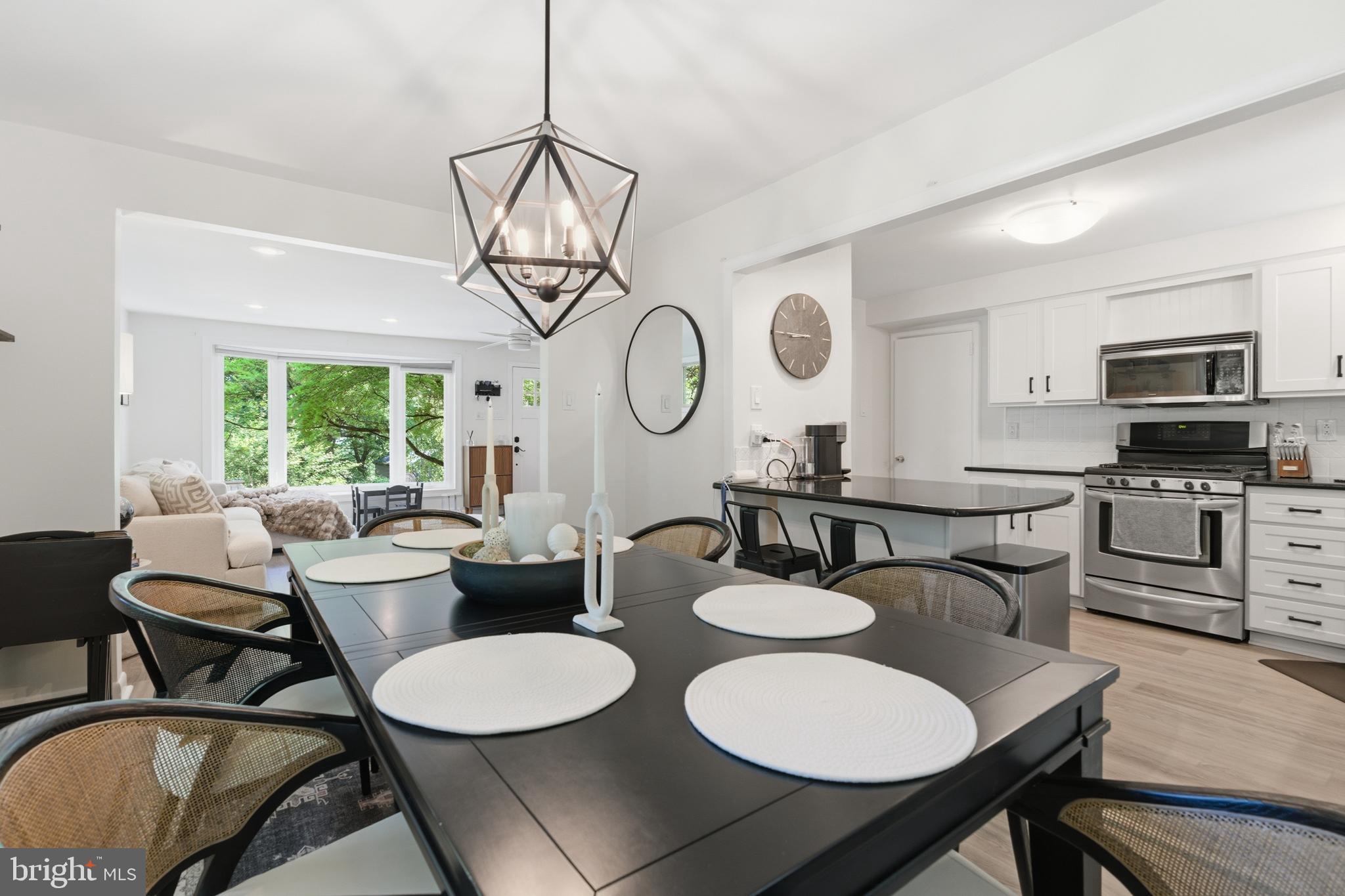 582 FOREST ROAD