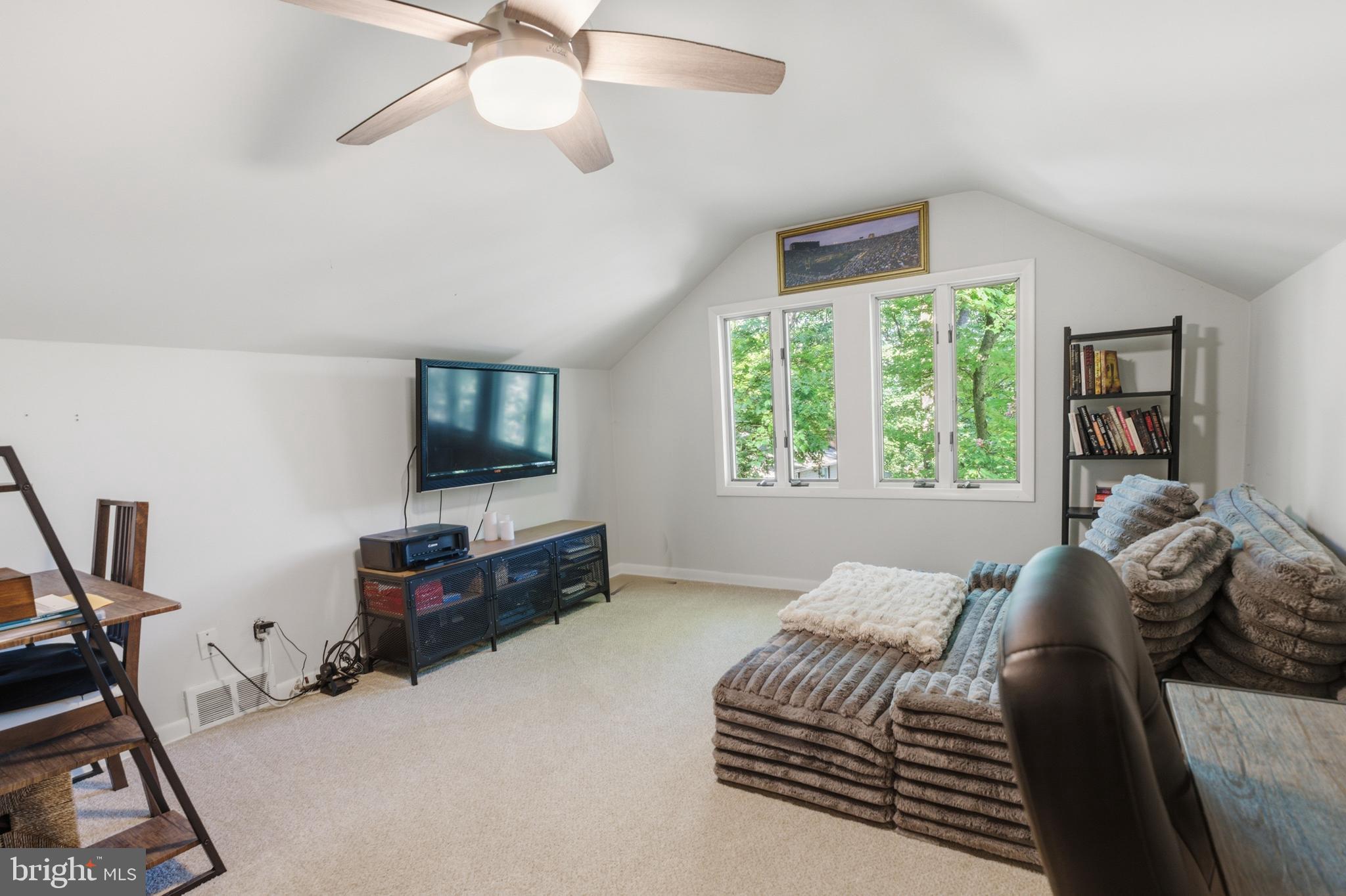 582 FOREST ROAD