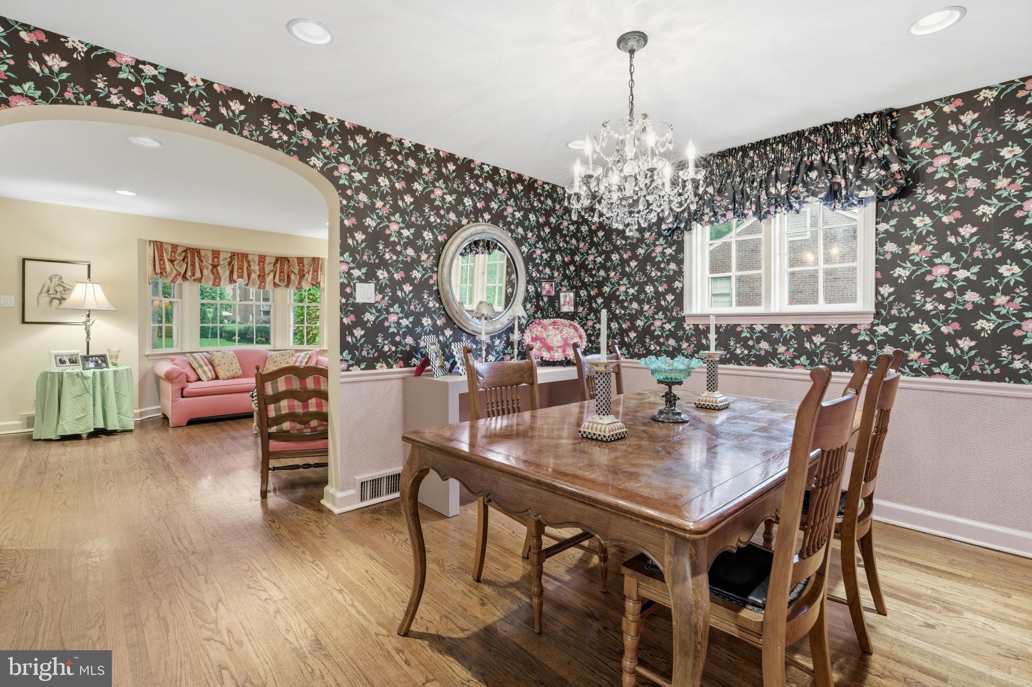 510 TWIN OAKS DRIVE