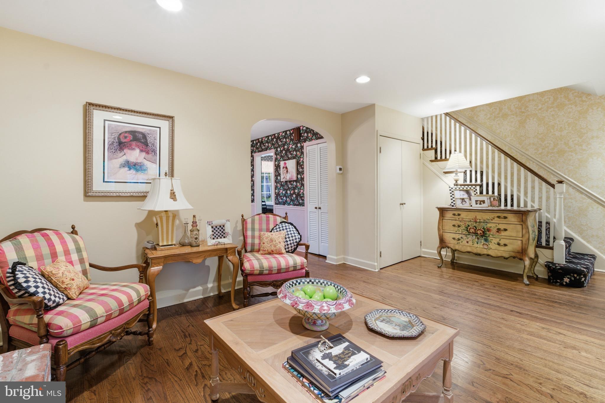 510 TWIN OAKS DRIVE