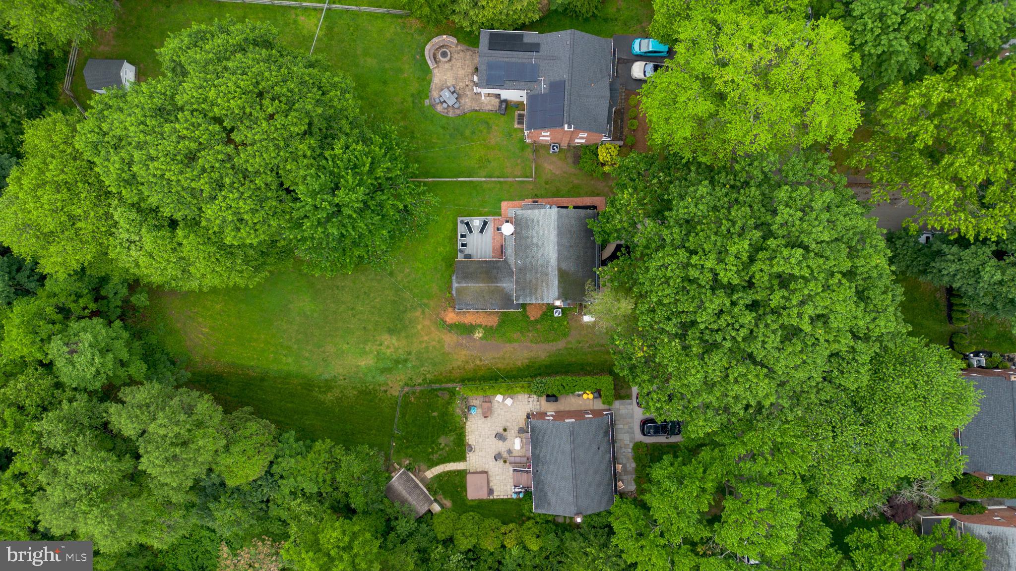 510 TWIN OAKS DRIVE