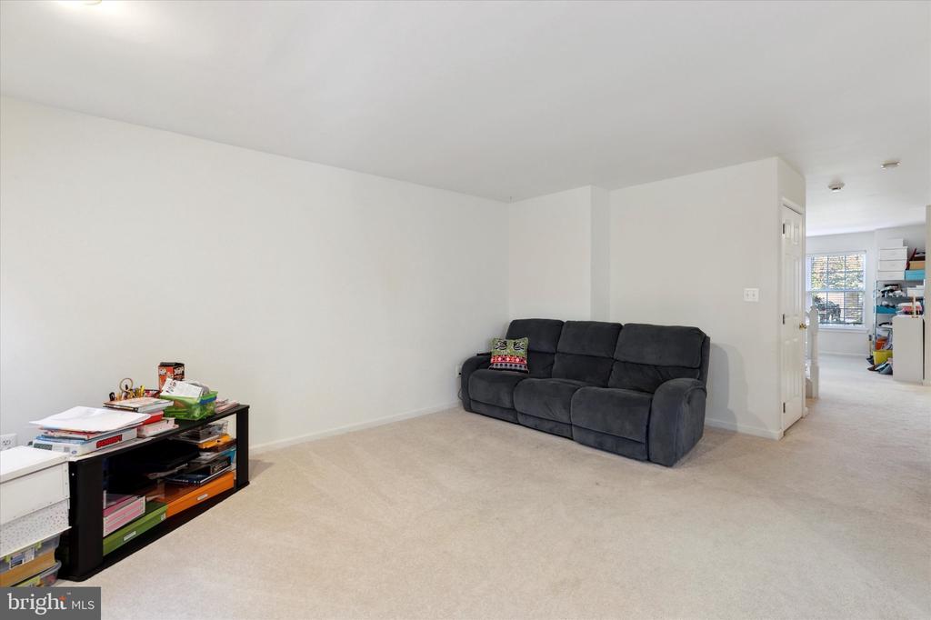 116 GLENEAGLES DRIVE