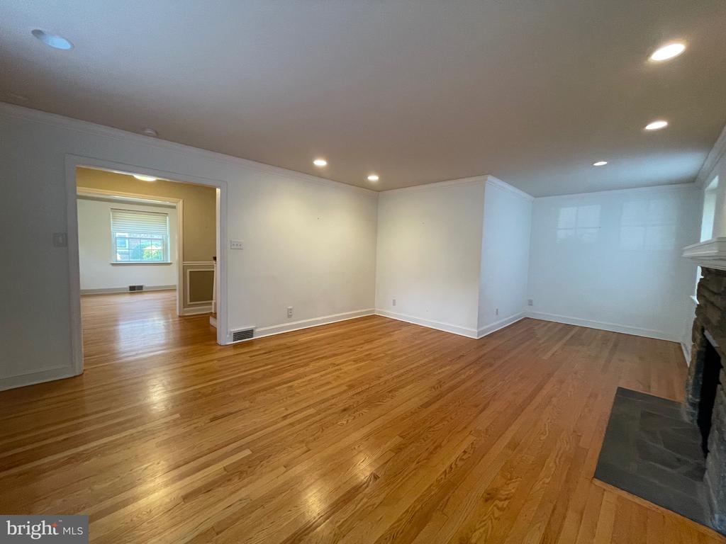 510 MONROE ROAD