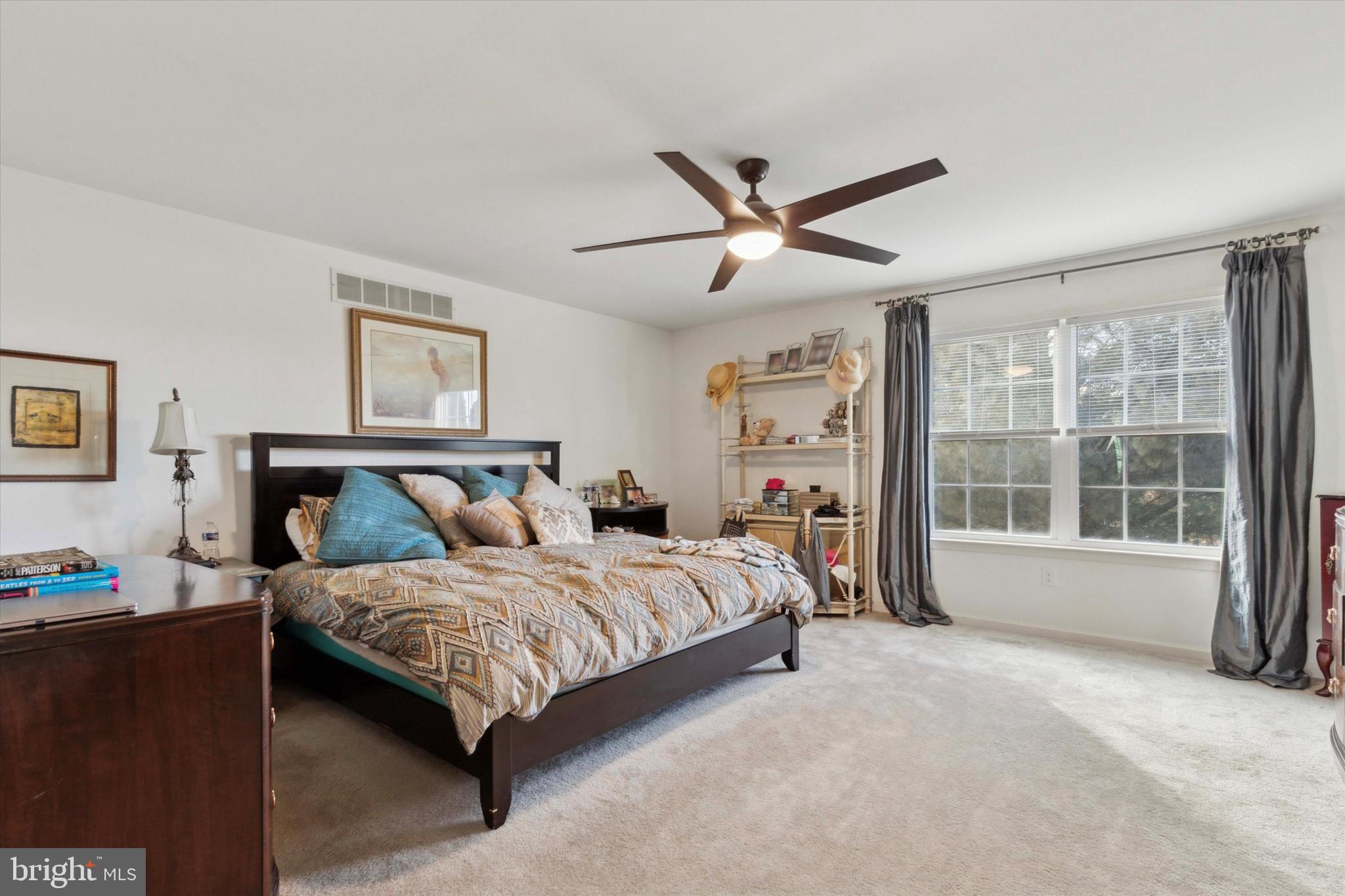 220 PRIMROSE LANE