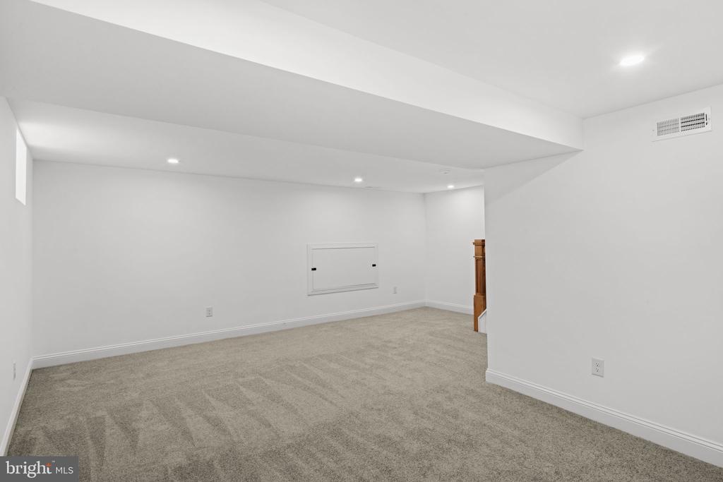 105 PAPER MILL ROAD