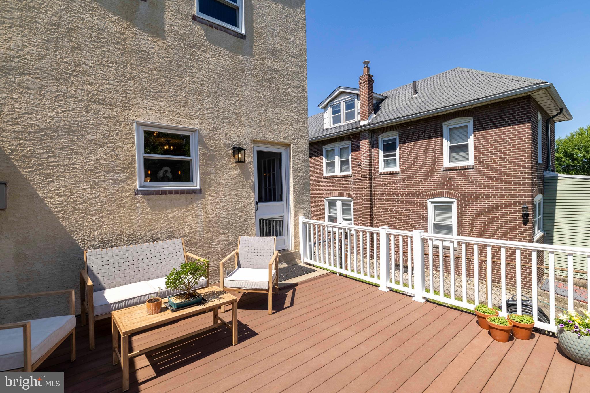 136 W 2ND AVENUE