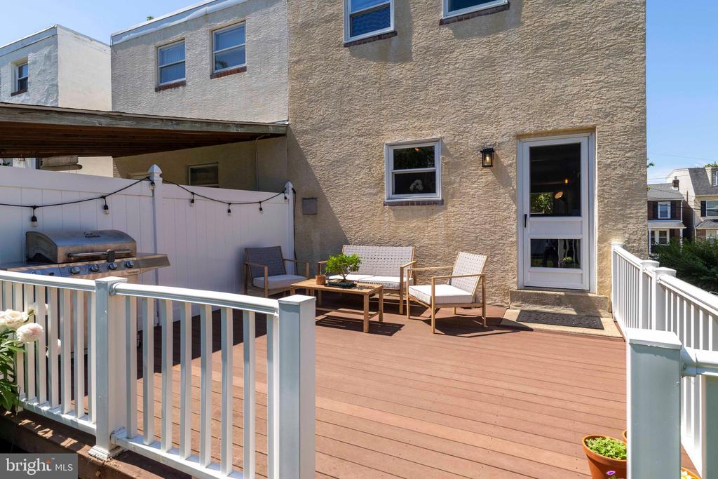 136 W 2ND AVENUE