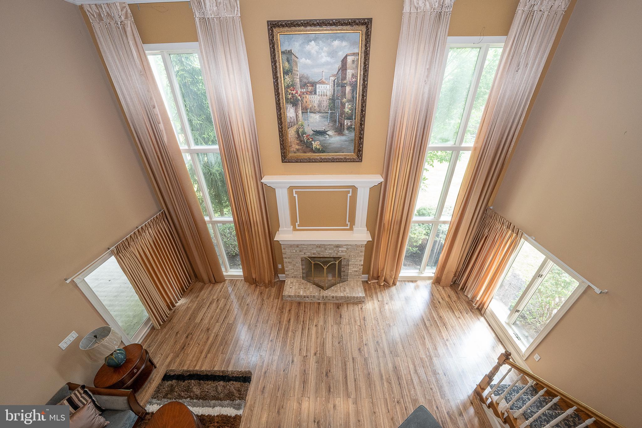 1041 HERKNESS DRIVE