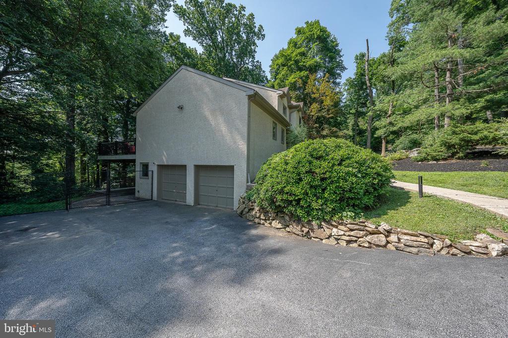 1551 WASHINGTON LANE
