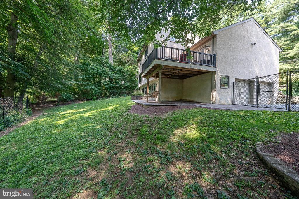 1551 WASHINGTON LANE