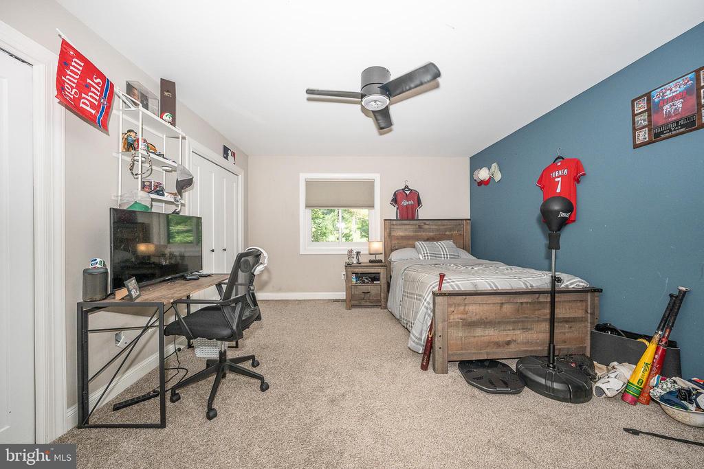 1551 WASHINGTON LANE