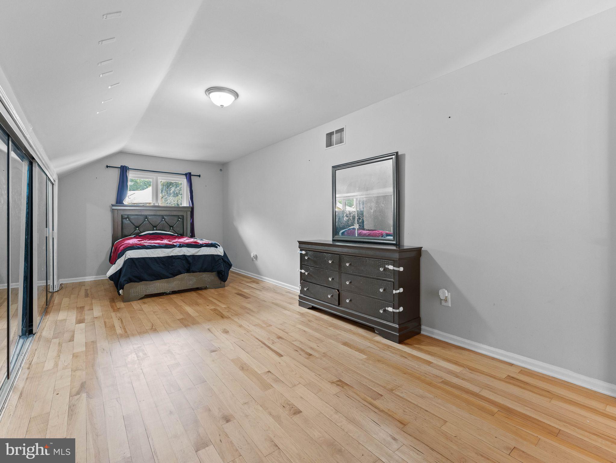 455 COPPER BEECH CIRCLE