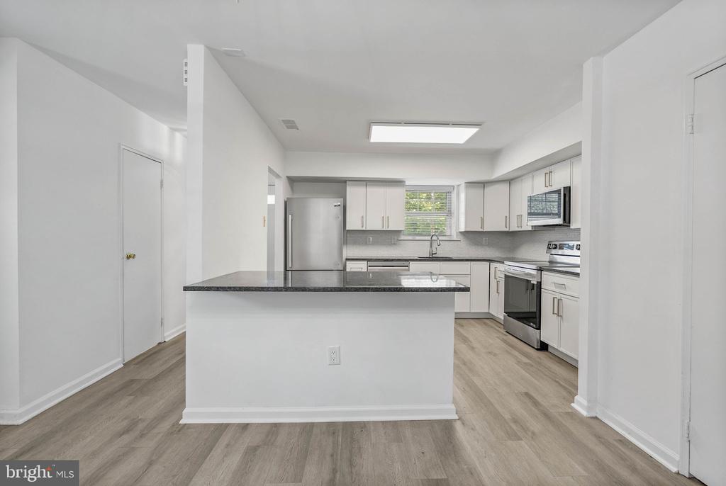 104 HAMPSTEAD DRIVE 104