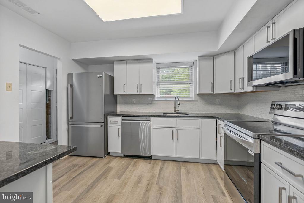 104 HAMPSTEAD DRIVE 104
