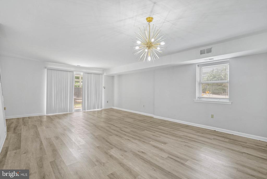 104 HAMPSTEAD DRIVE 104
