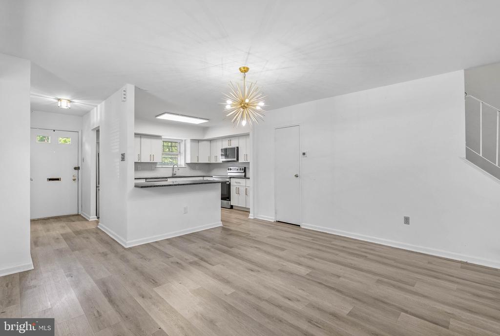 104 HAMPSTEAD DRIVE 104