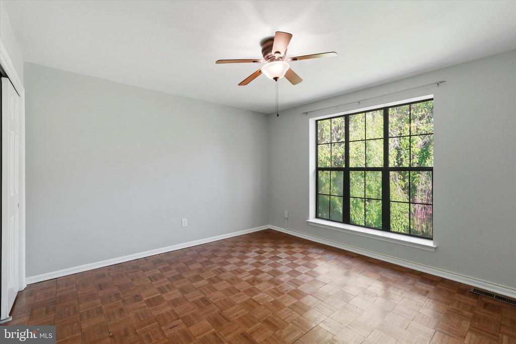 101 MONTGOMERY AVENUE B-2