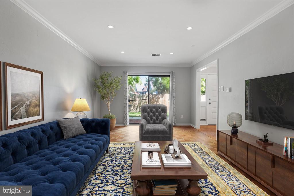 101 MONTGOMERY AVENUE B-2