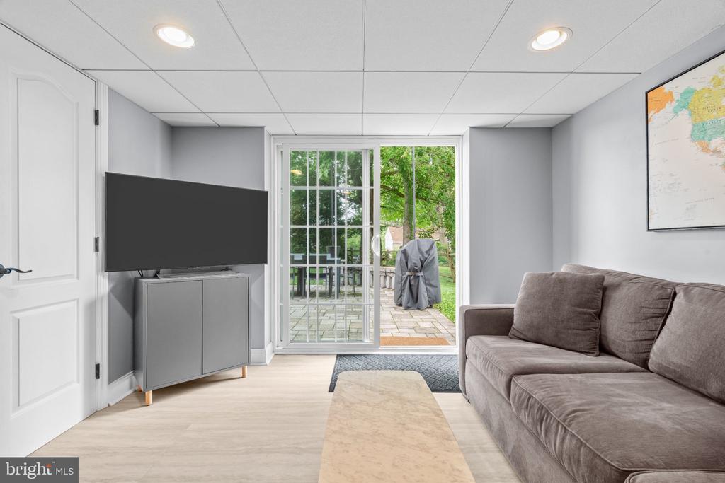 315 W VALLEY FORGE ROAD