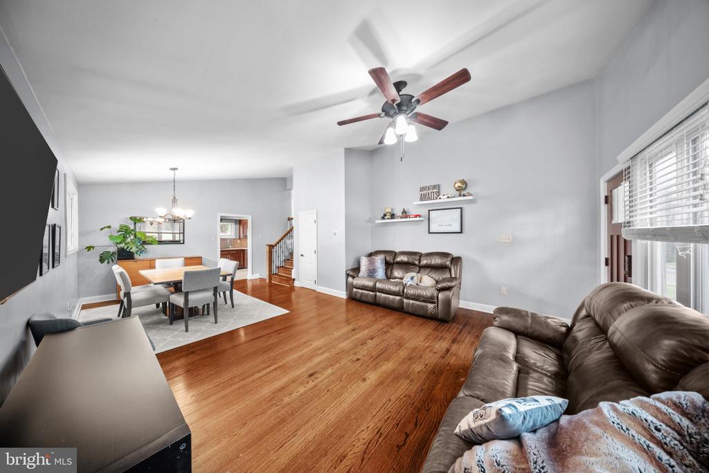 315 W VALLEY FORGE ROAD