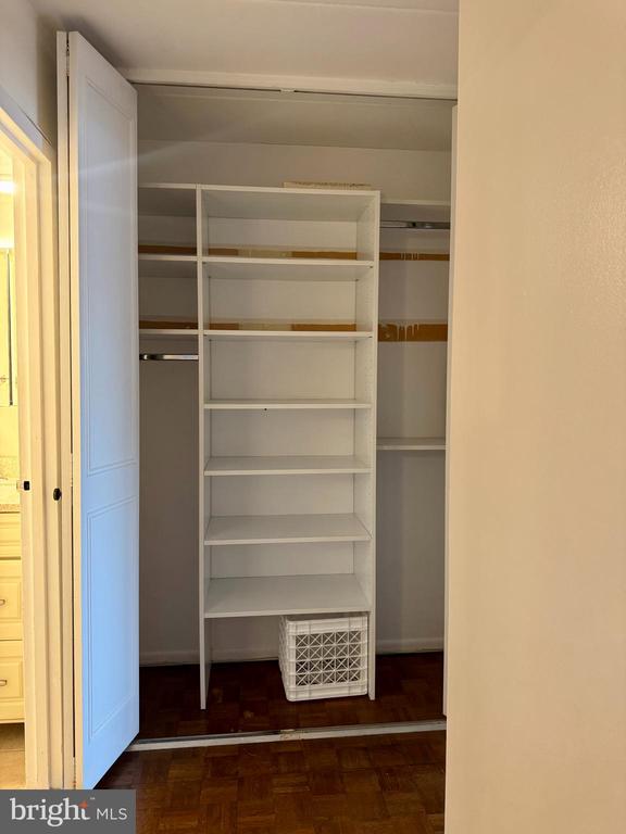 100 WEST AVENUE Unit: 604W