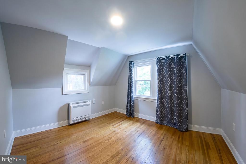 307 TREGARON ROAD
