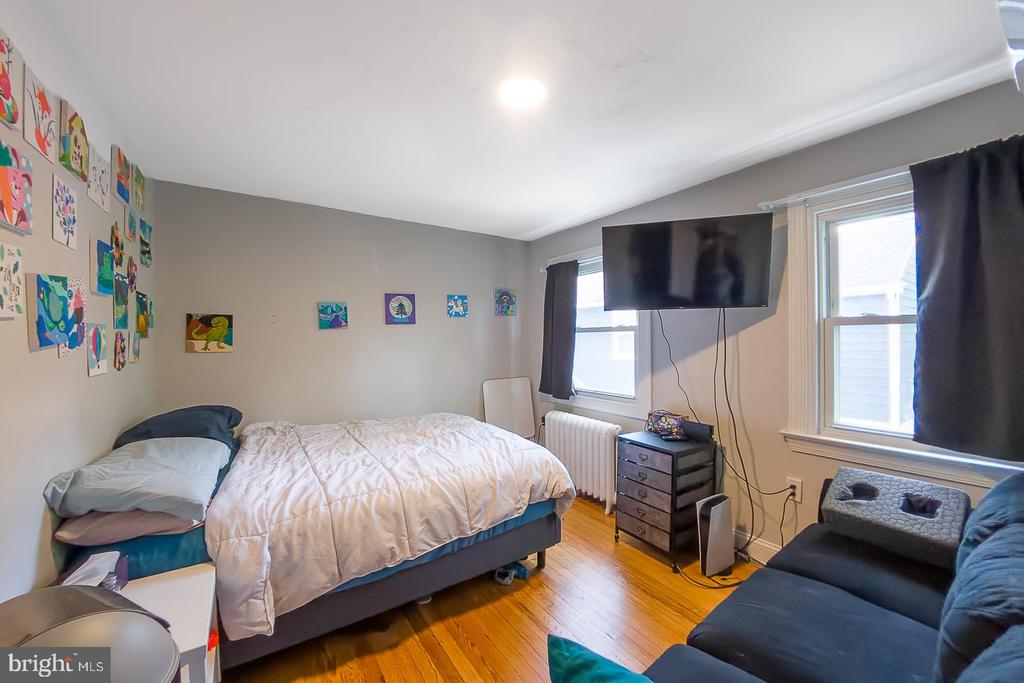 307 TREGARON ROAD