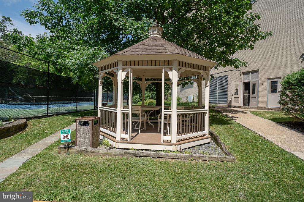191 PRESIDENTIAL BOULEVARD Unit: R-505