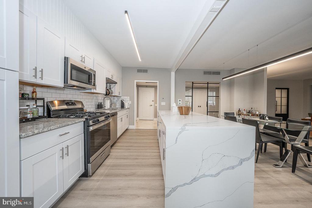 191 PRESIDENTIAL BOULEVARD Unit: R-505