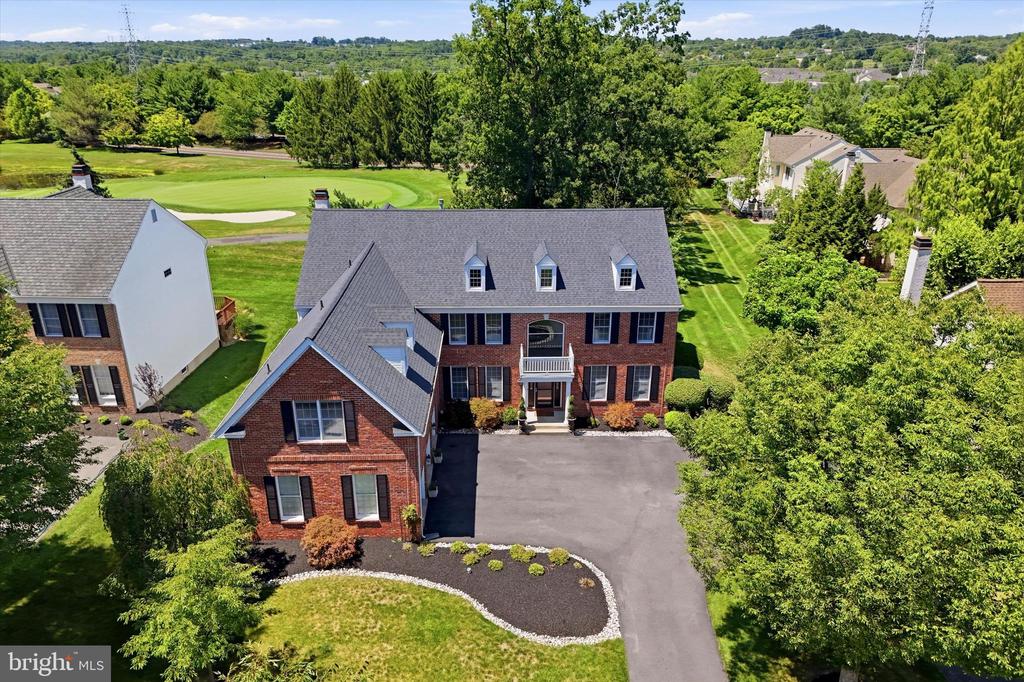 205 HAZELTINE CIRCLE
