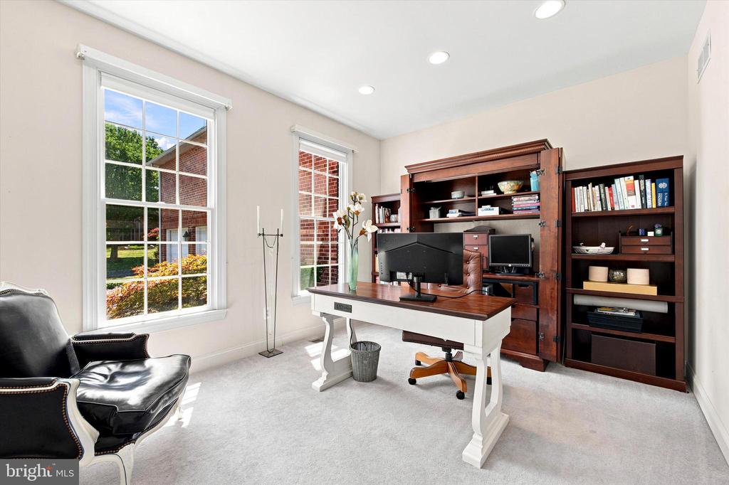 205 HAZELTINE CIRCLE