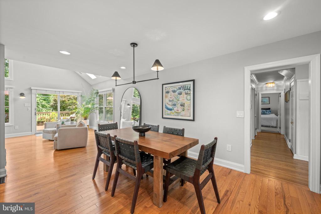 505 PARKVIEW DRIVE