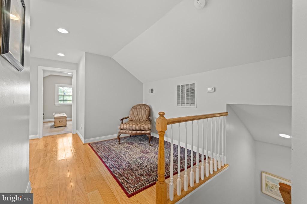 505 PARKVIEW DRIVE