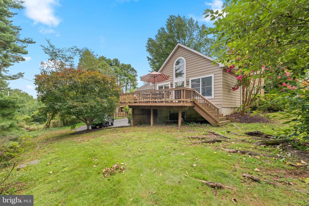 505 PARKVIEW DRIVE