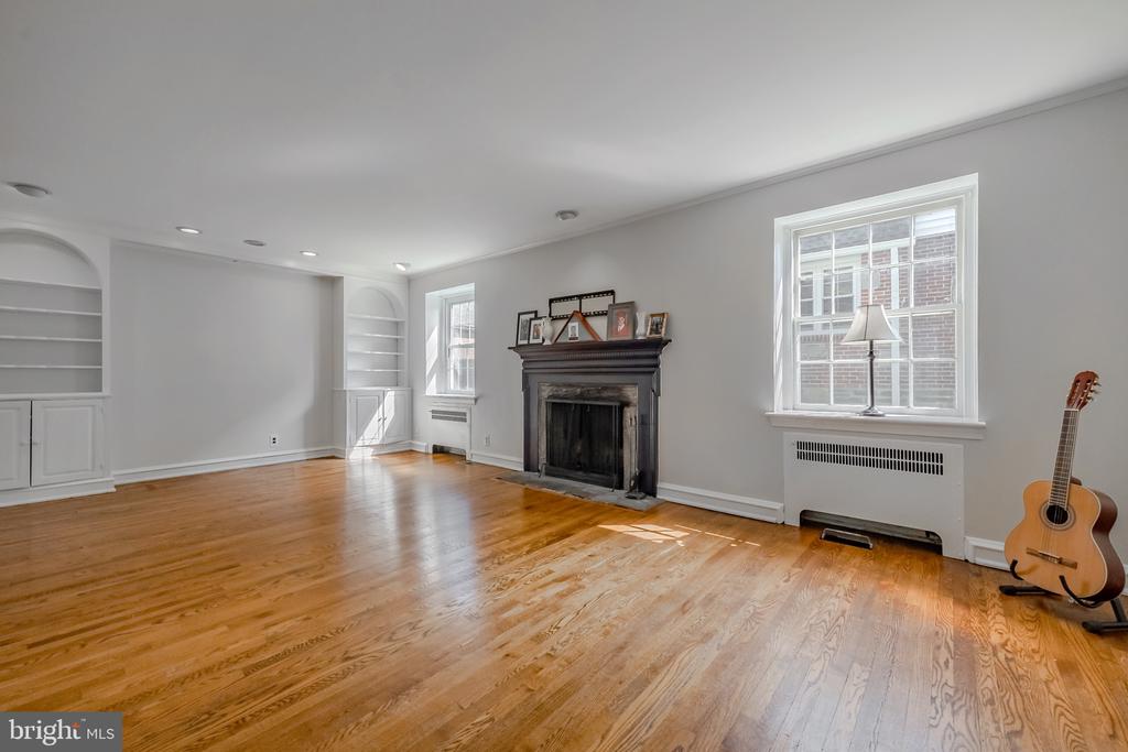 103 N HIGHLAND AVENUE