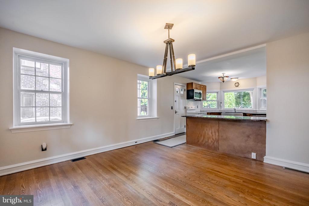 103 N HIGHLAND AVENUE