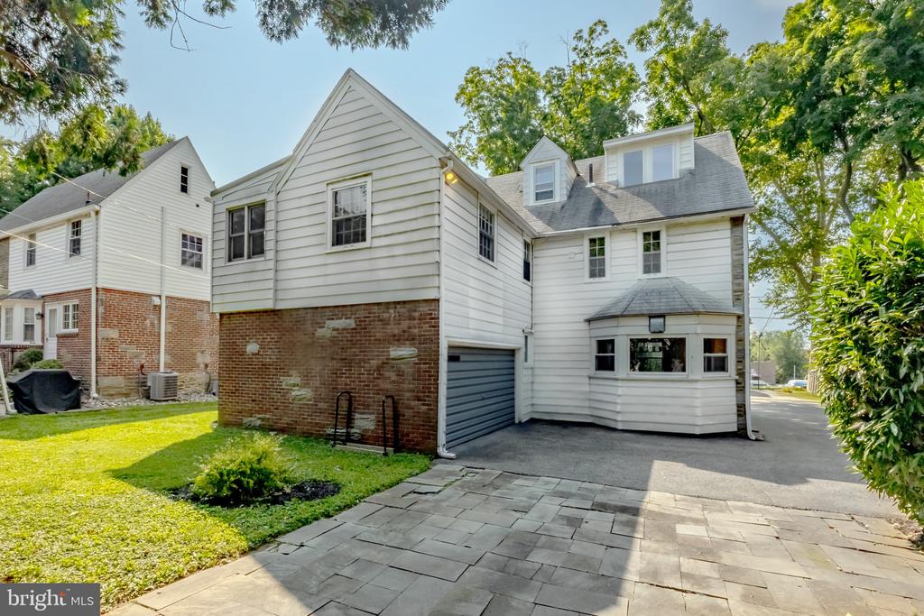 103 N HIGHLAND AVENUE