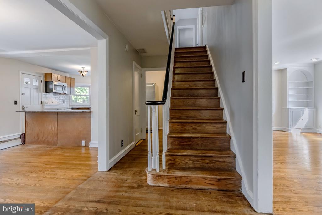 103 N HIGHLAND AVENUE