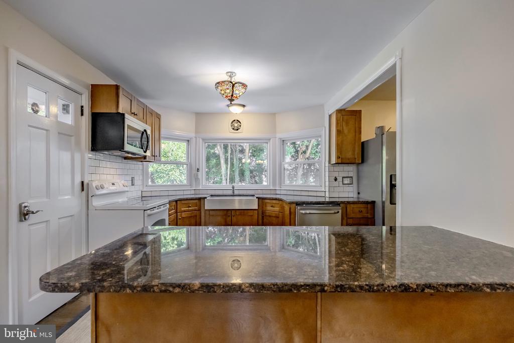103 N HIGHLAND AVENUE