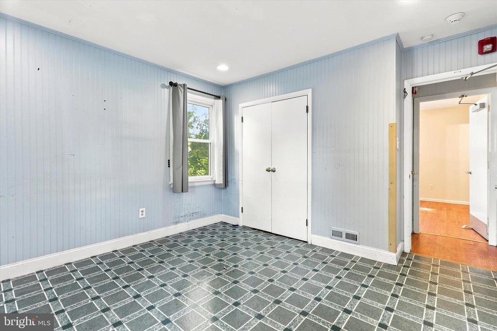 407 JOHNSON ROAD