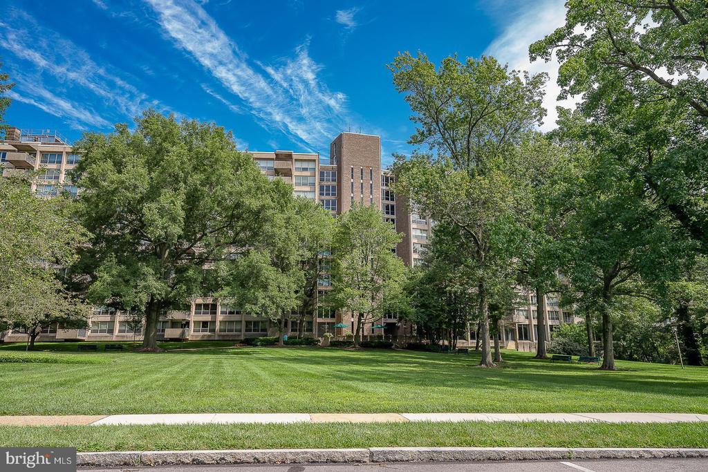 1001 CITY AVENUE Unit: E-405