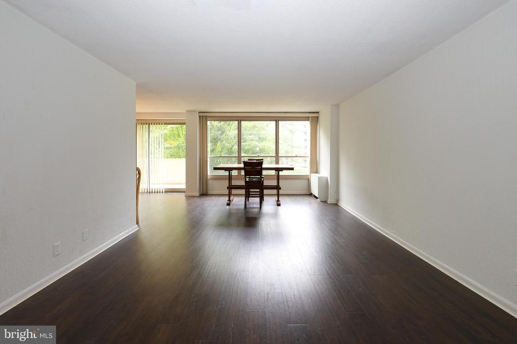 1001 CITY AVENUE Unit: E-405