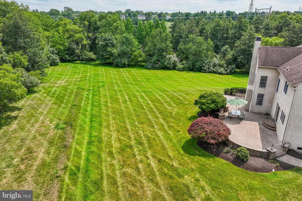640 WILLOWBEND DRIVE