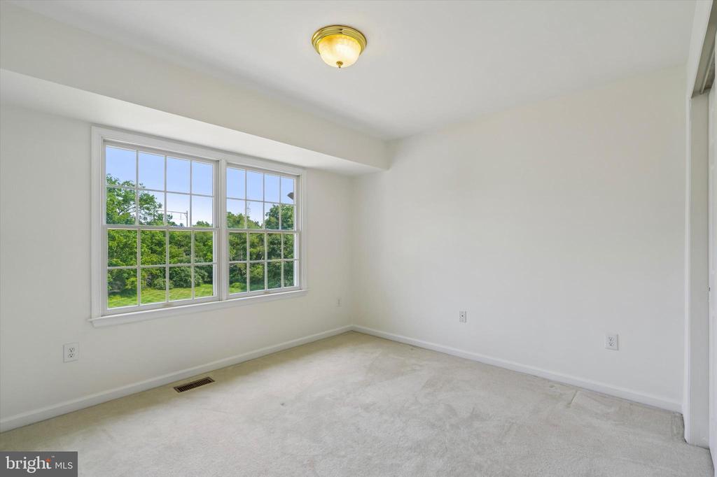 640 WILLOWBEND DRIVE